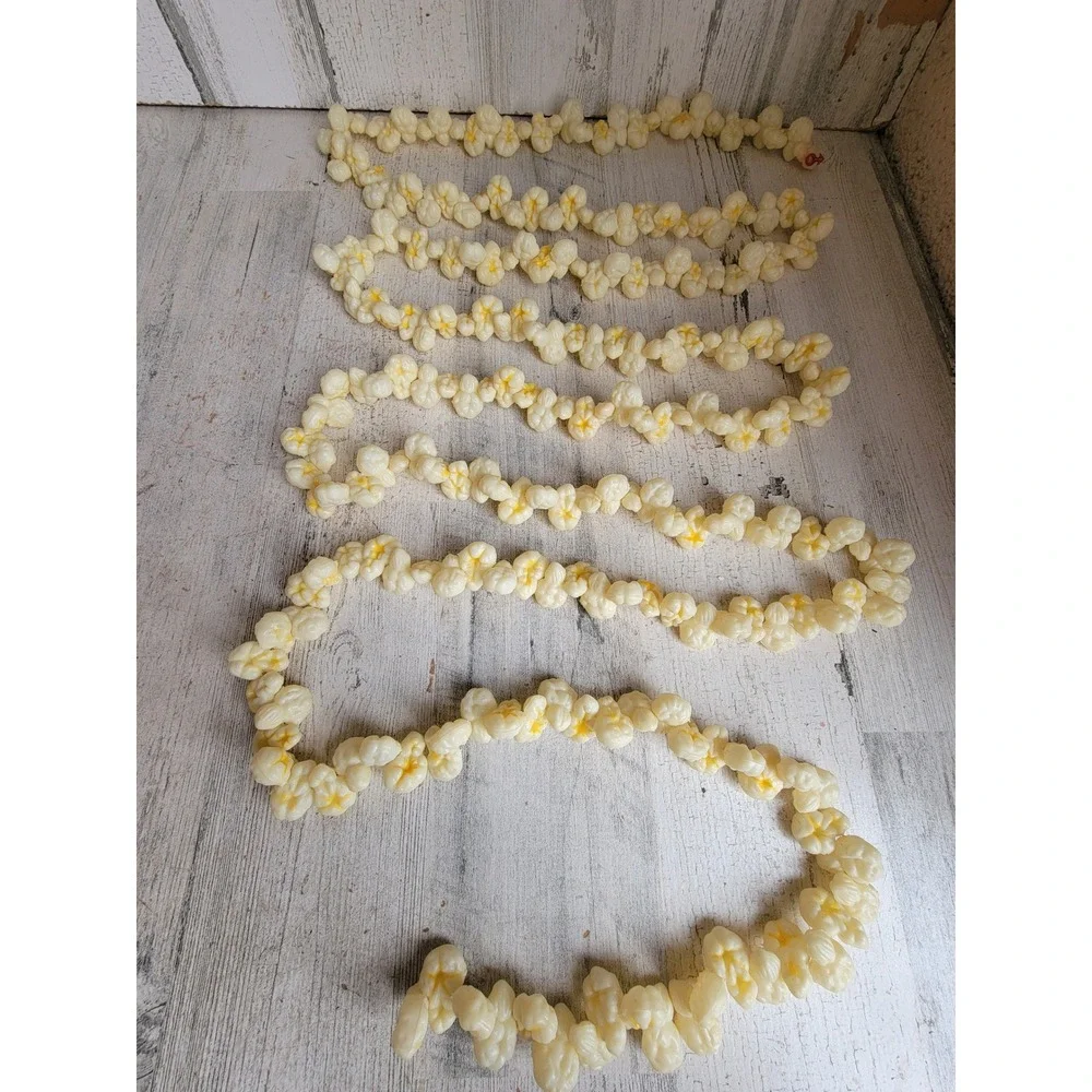 Vintage buttery popcorn Garland Xmas tree movies home decor unique figure